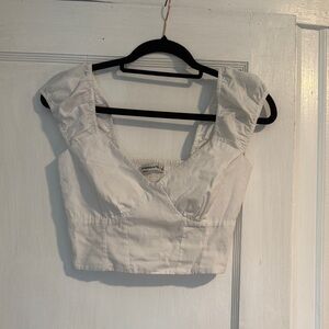 Abercrombie & Fitch Elegant White Crop Top